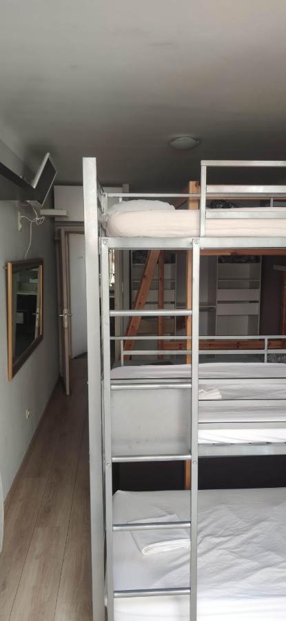 Logement Chambre Seul En Supplement Ou Dortoir Mixte 로크모르 외부 사진